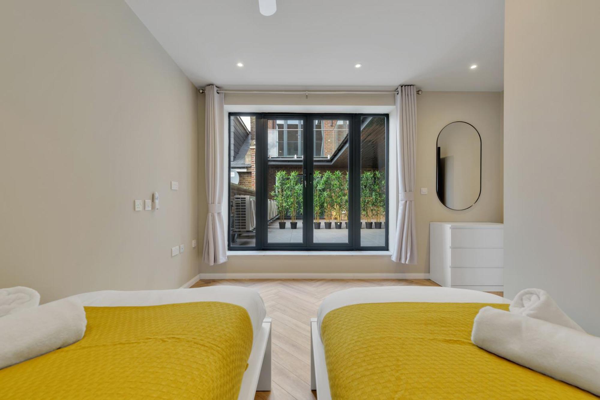 Oyo Fine B&B Hanwell Exterior photo