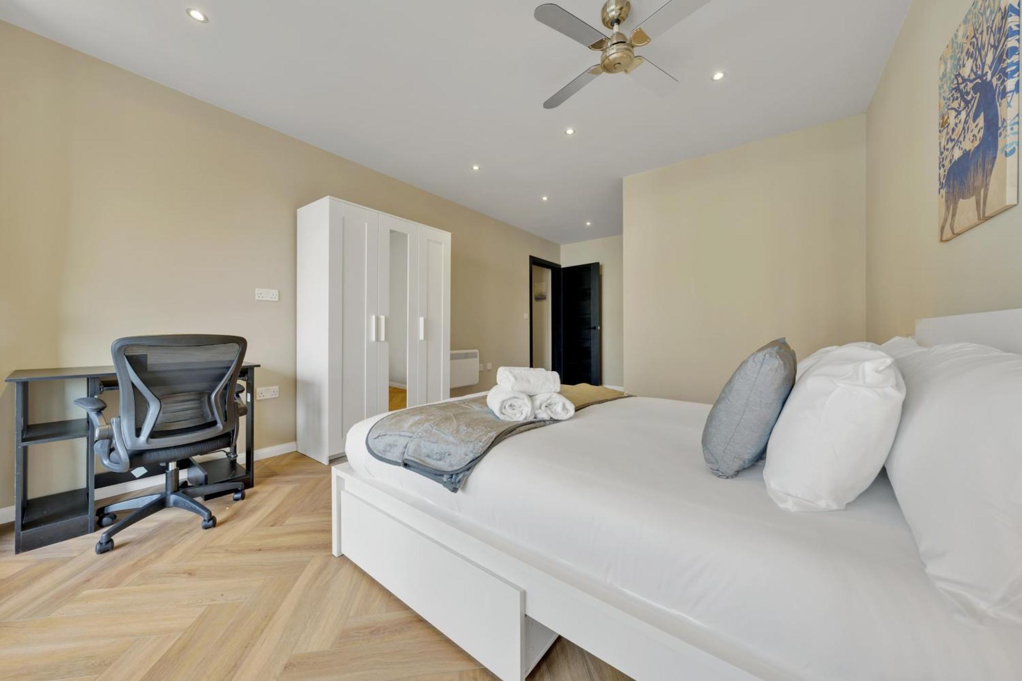Oyo Fine B&B Hanwell Exterior photo